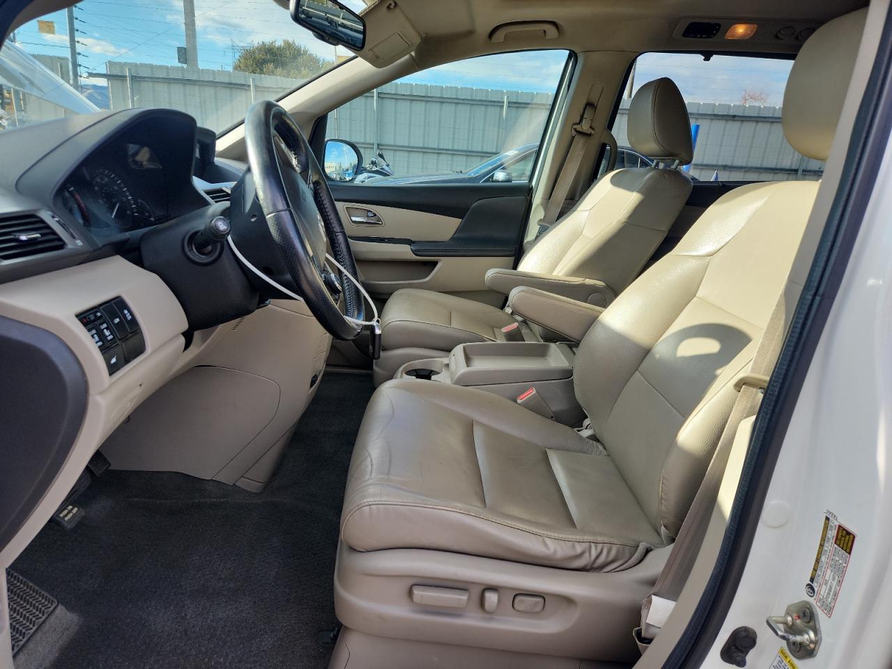 2014 HONDA ODYSSEY EXL photo 7
