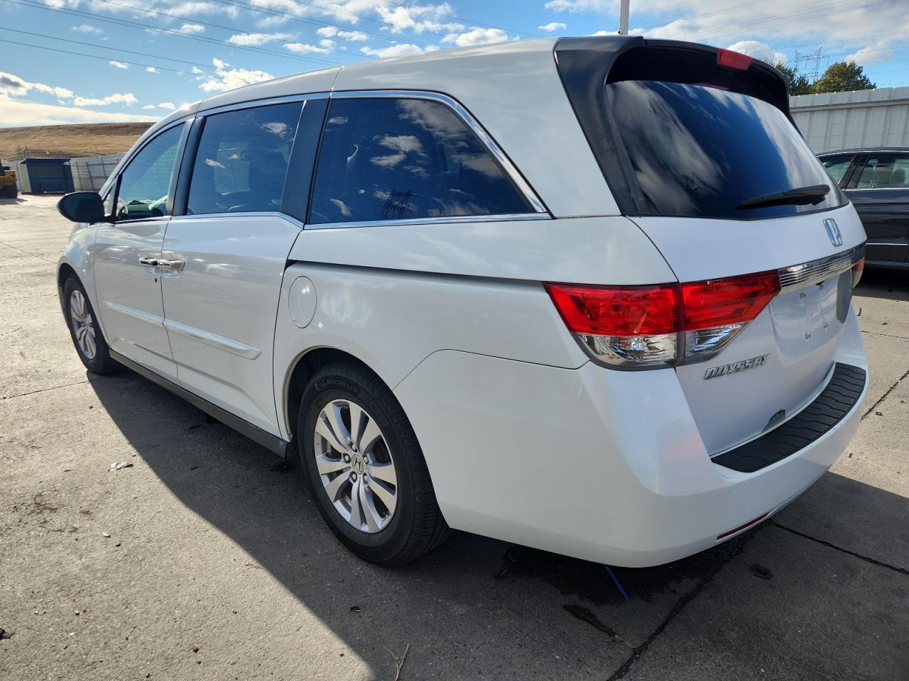 2014 HONDA ODYSSEY EXL photo 2
