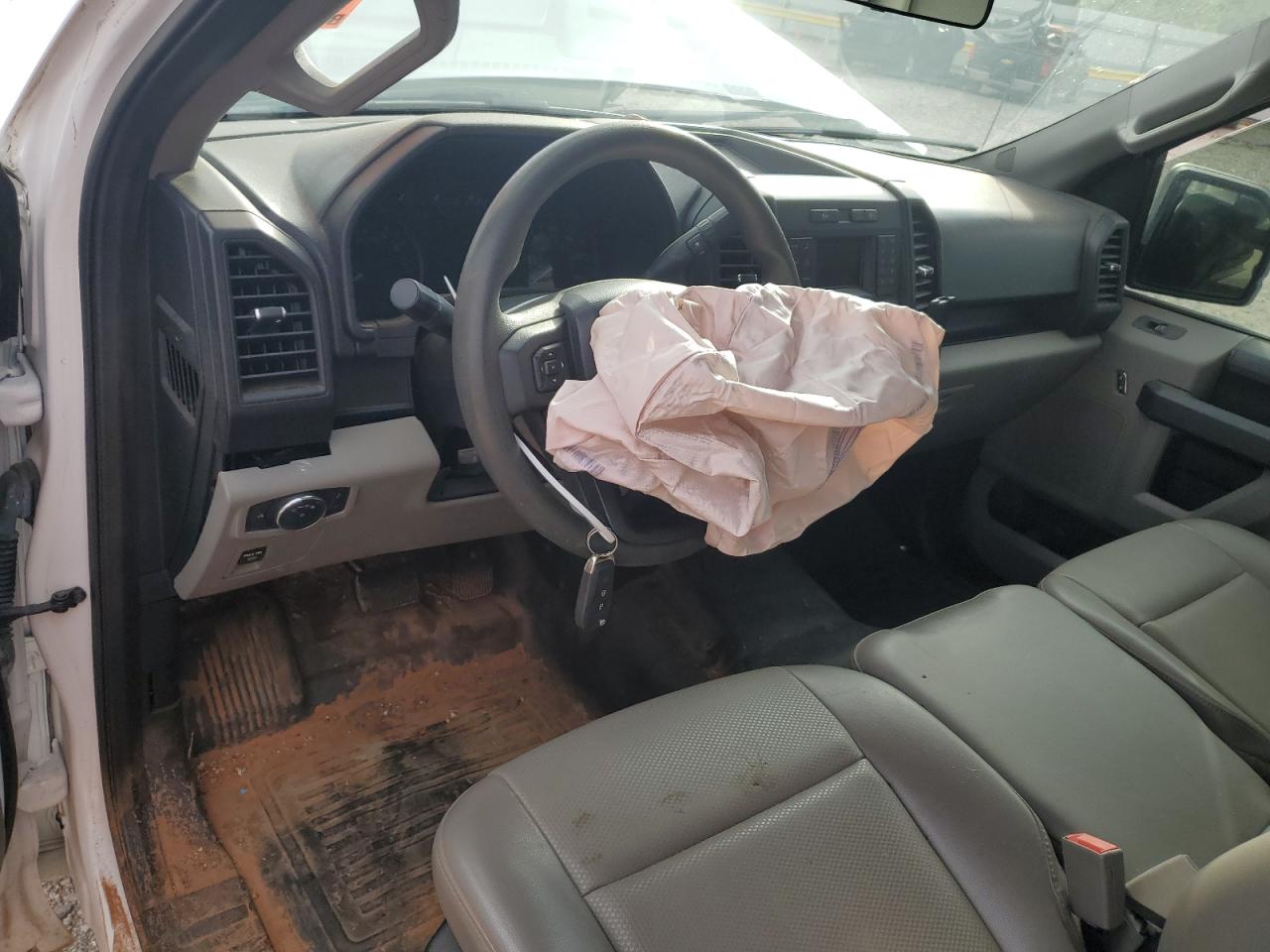 2020 FORD F150 SUPERCREW photo 15
