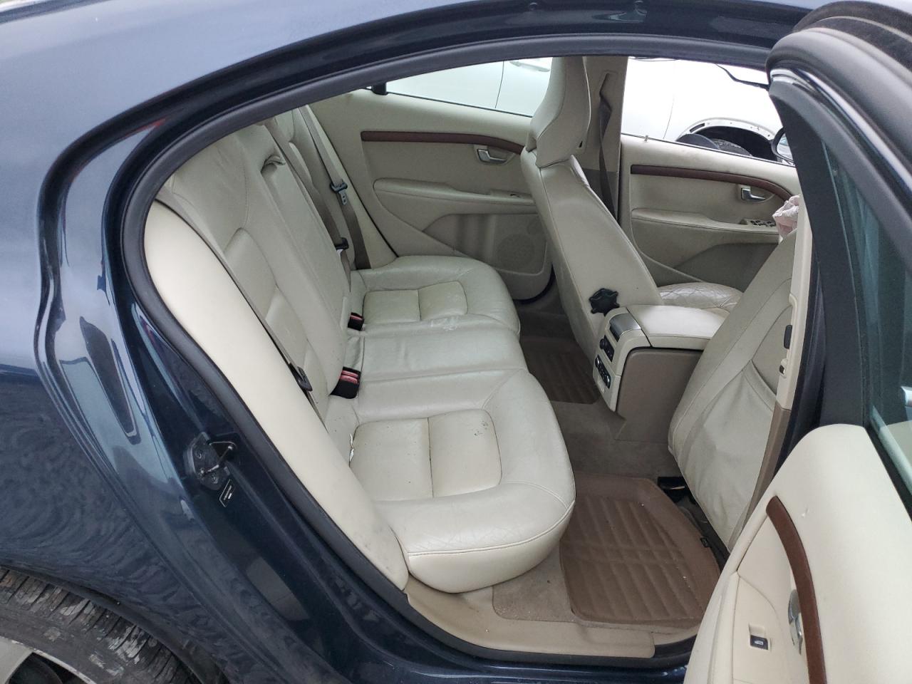 2010 VOLVO S80 T6 photo 19