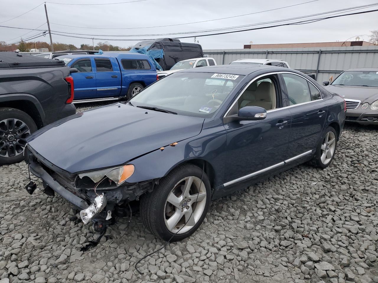 2010 VOLVO S80