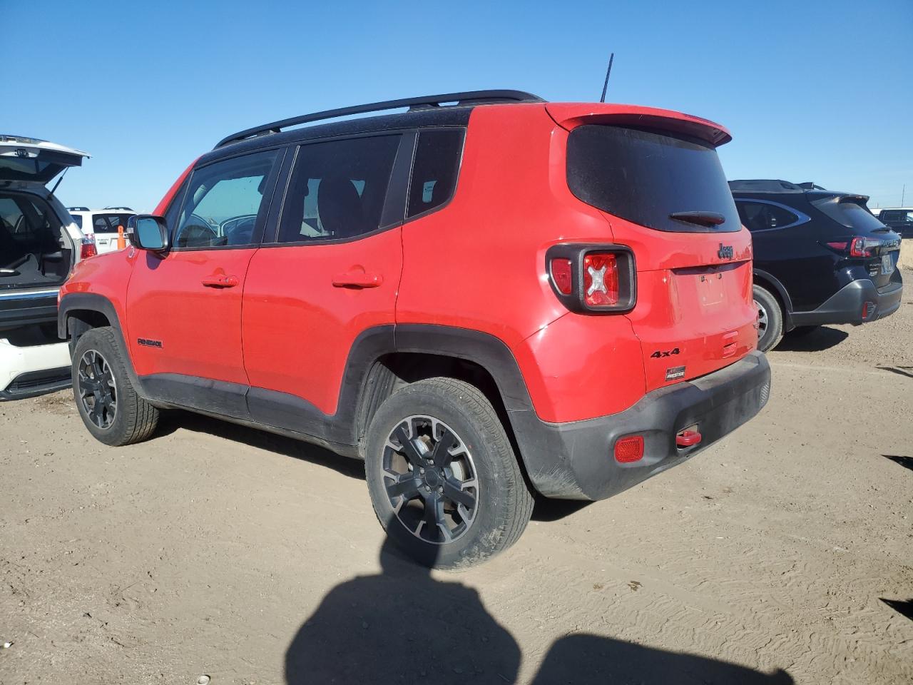 2023 JEEP RENEGADE TRAILHAWK photo 2