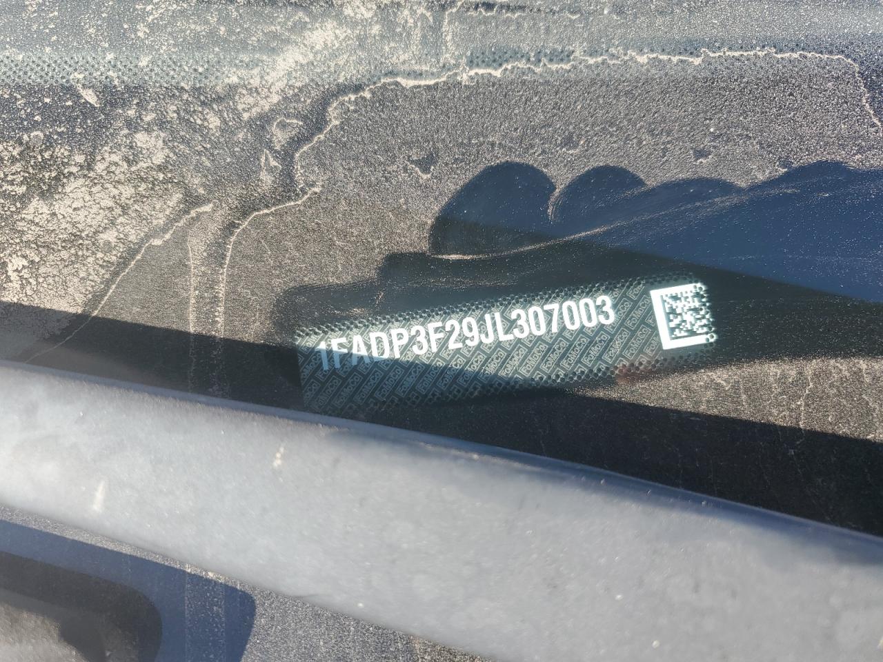 2018 FORD FOCUS SE photo 12