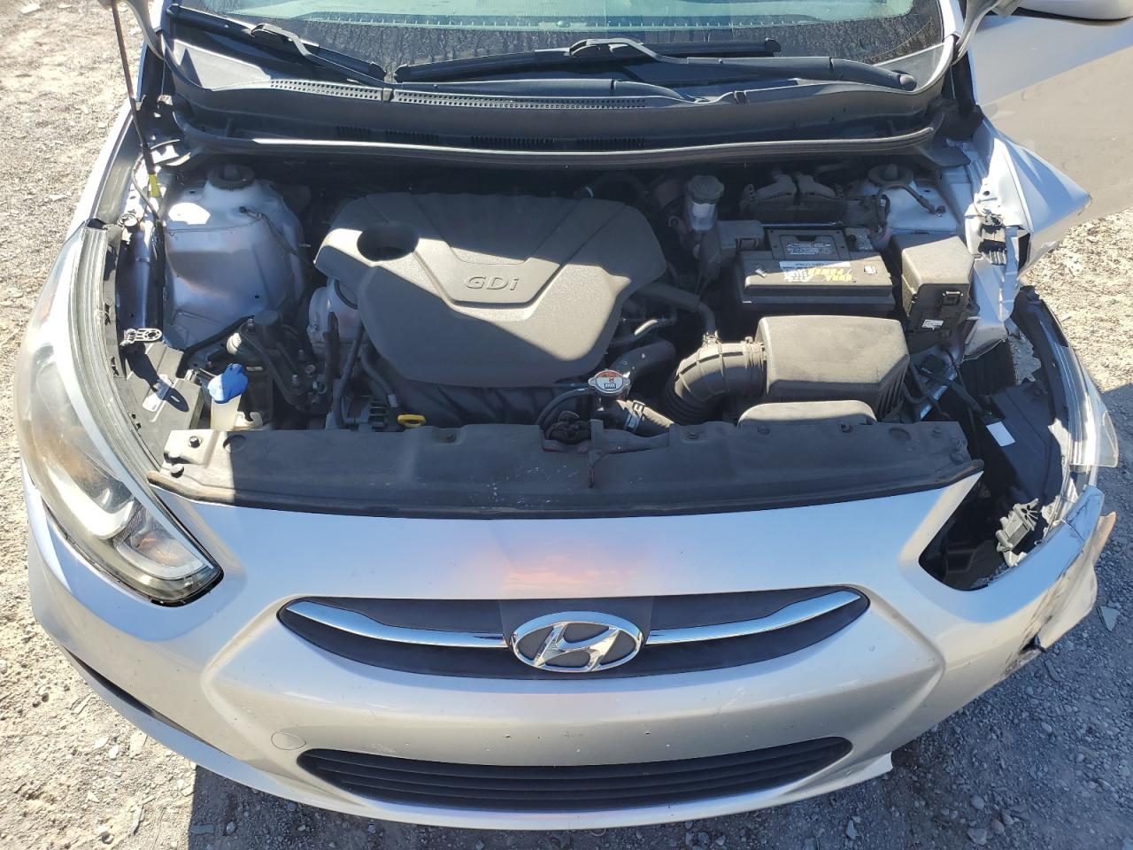 2017 HYUNDAI ACCENT SE photo 11