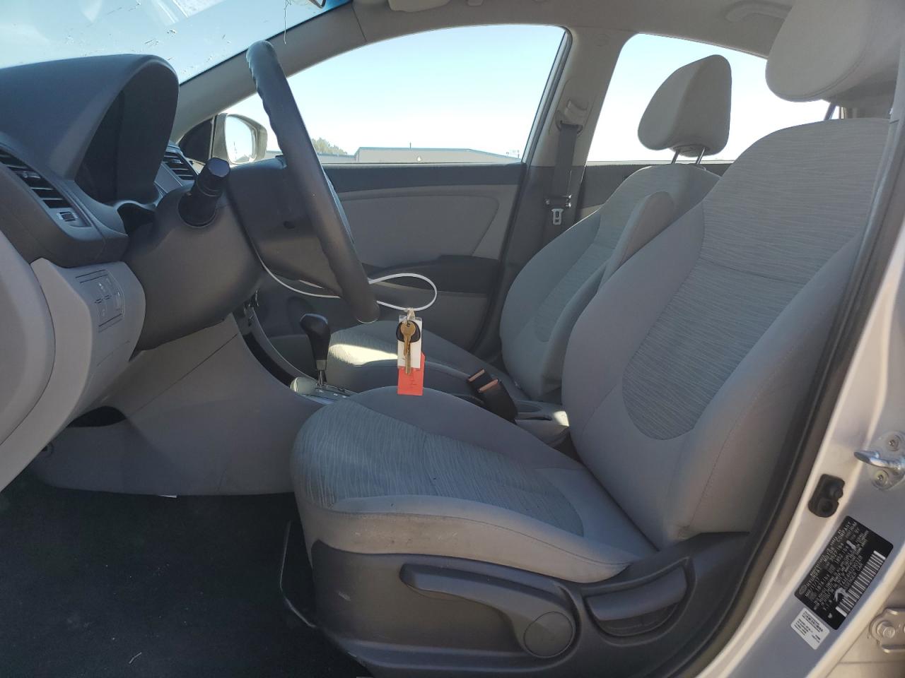 2017 HYUNDAI ACCENT SE photo 7