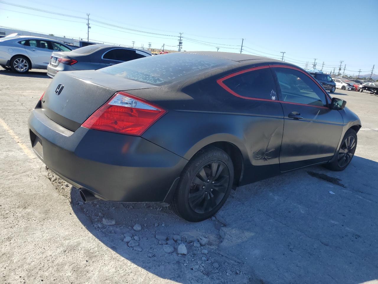2010 HONDA ACCORD LX photo 5