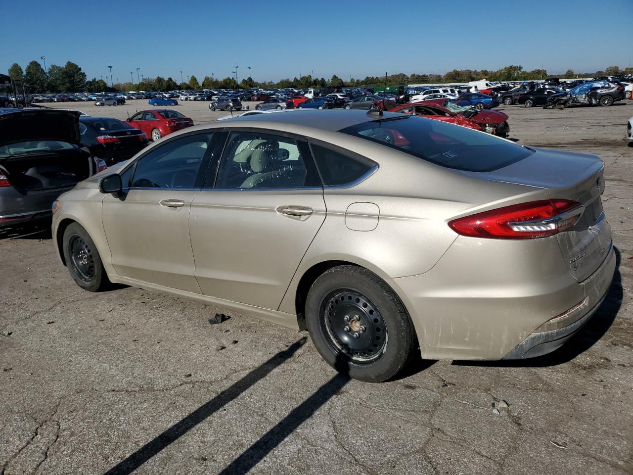 2019 FORD FUSION S photo 4