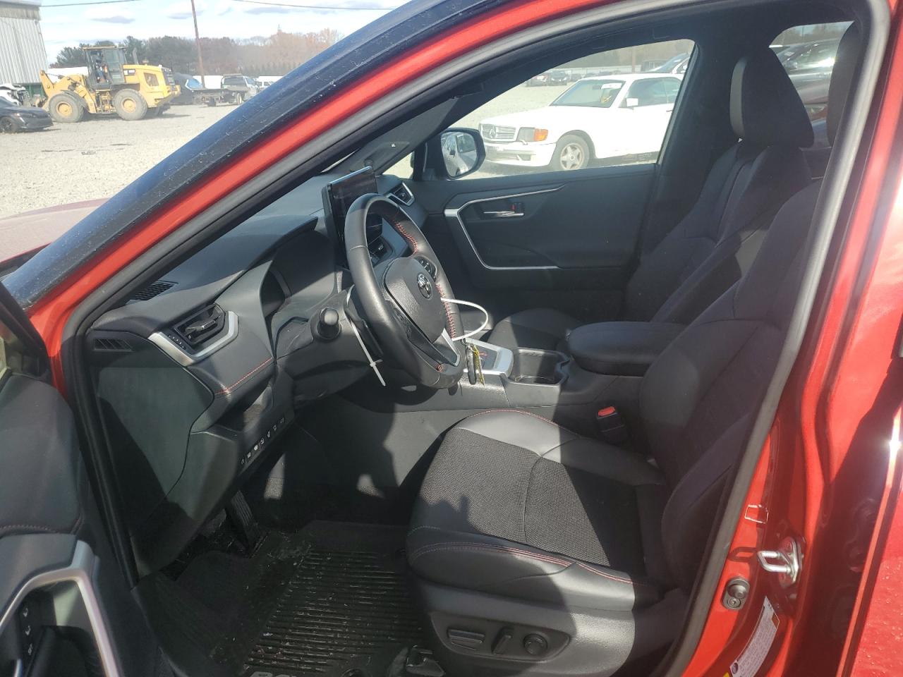 2024 TOYOTA RAV4 PRIME XSE photo 13