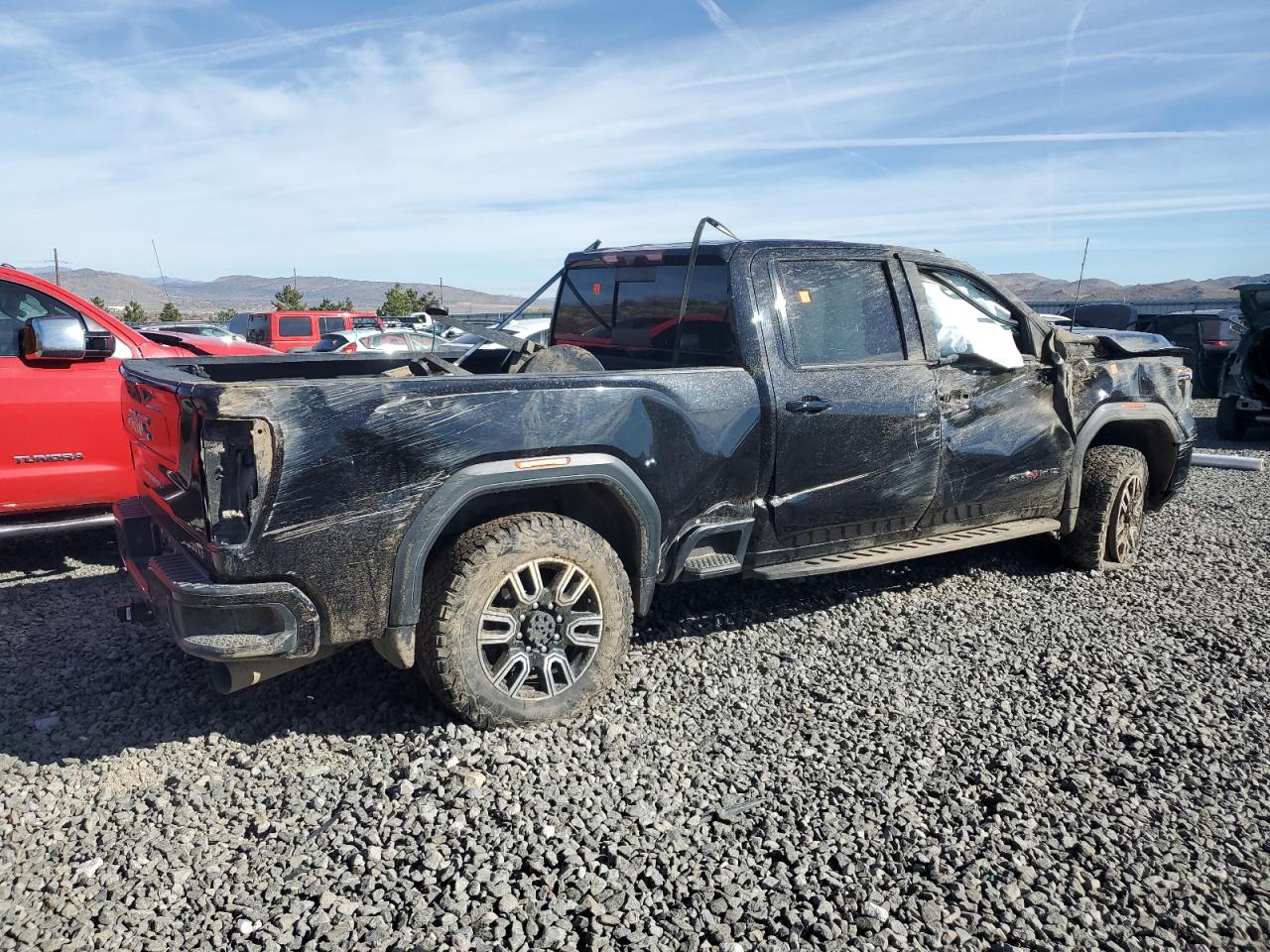 2021 GMC SIERRA K2500 AT4 photo 3