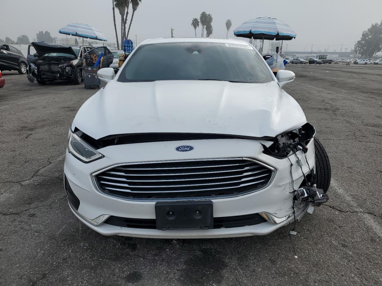 2019 FORD FUSION photo 5