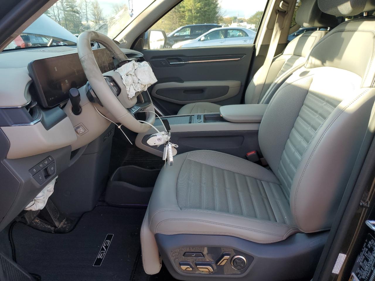 2024 KIA EV9 LAND photo 19