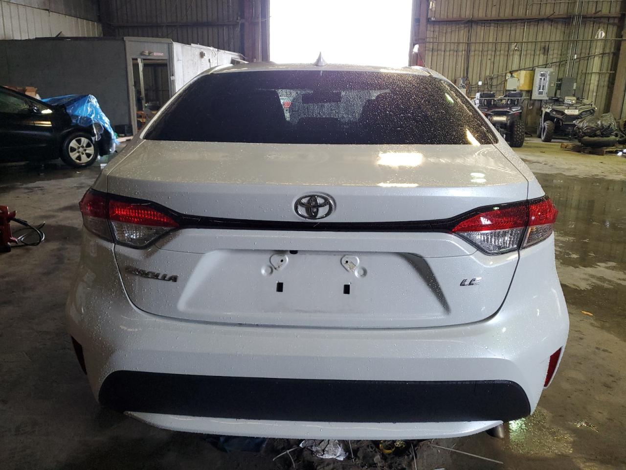2022 TOYOTA COROLLA LE photo 11