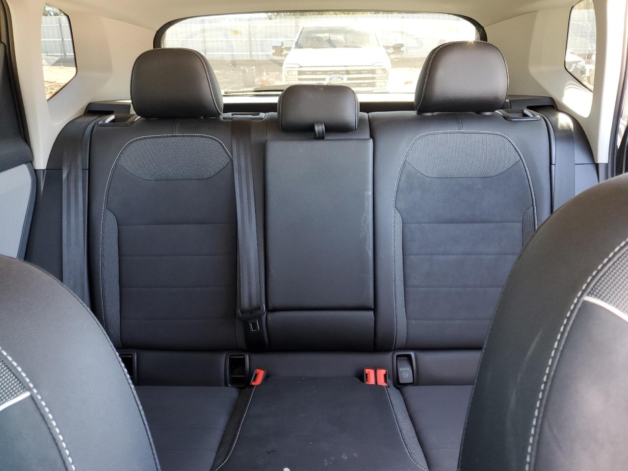 2024 VOLKSWAGEN TAOS SE photo 19