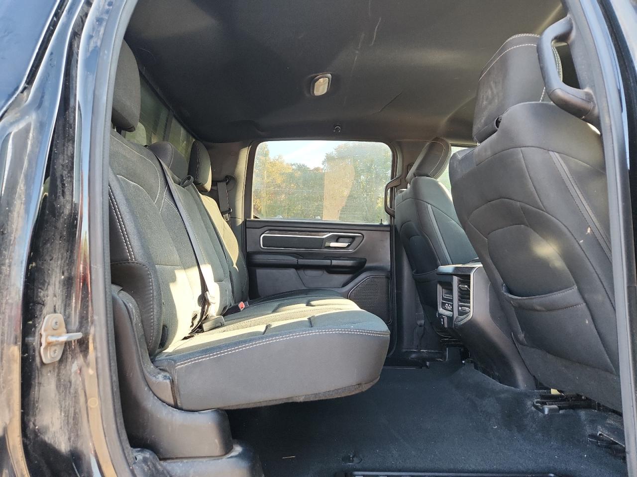 2019 RAM 1500 BIG HORN photo 28