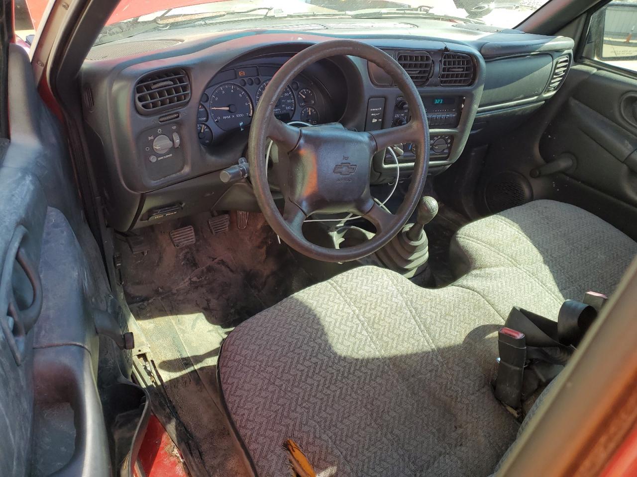 2002 CHEVROLET S TRUCK S10 photo 8