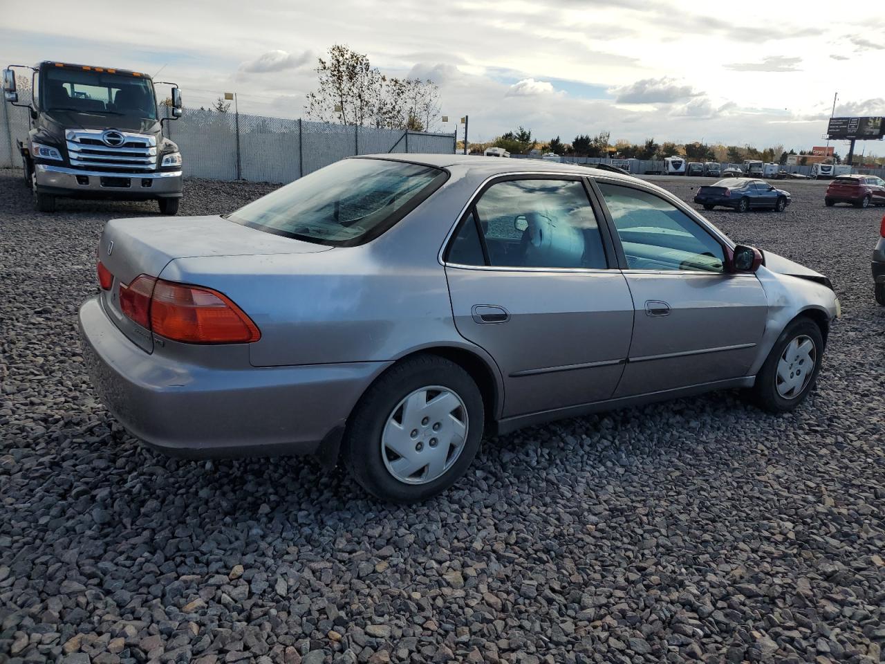 2000 HONDA ACCORD LX photo 3