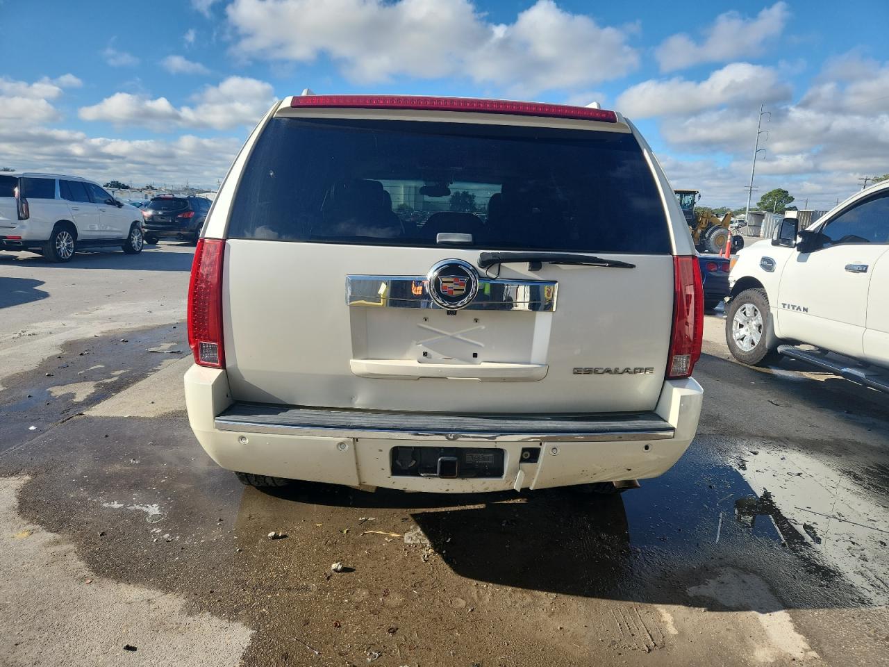 2008 CADILLAC ESCALADE LUXURY photo 11