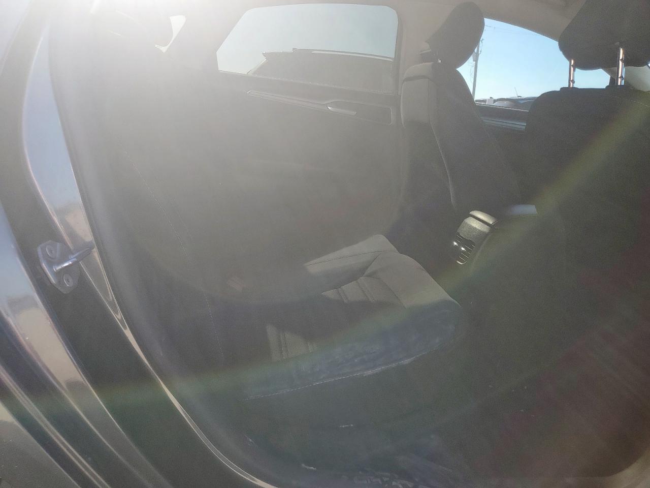 2020 FORD FUSION SE photo 10
