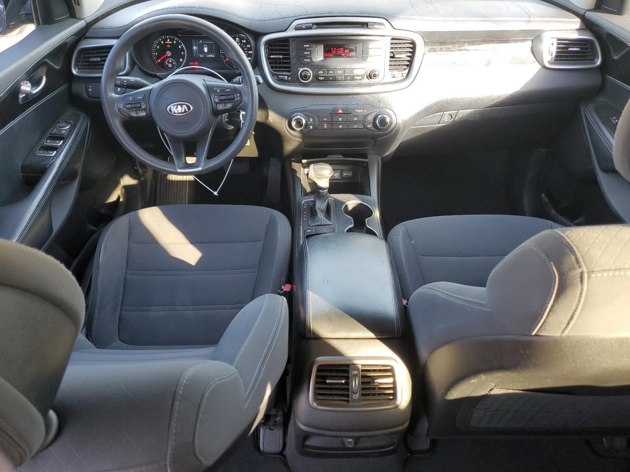 2016 KIA SORENTO L photo 8