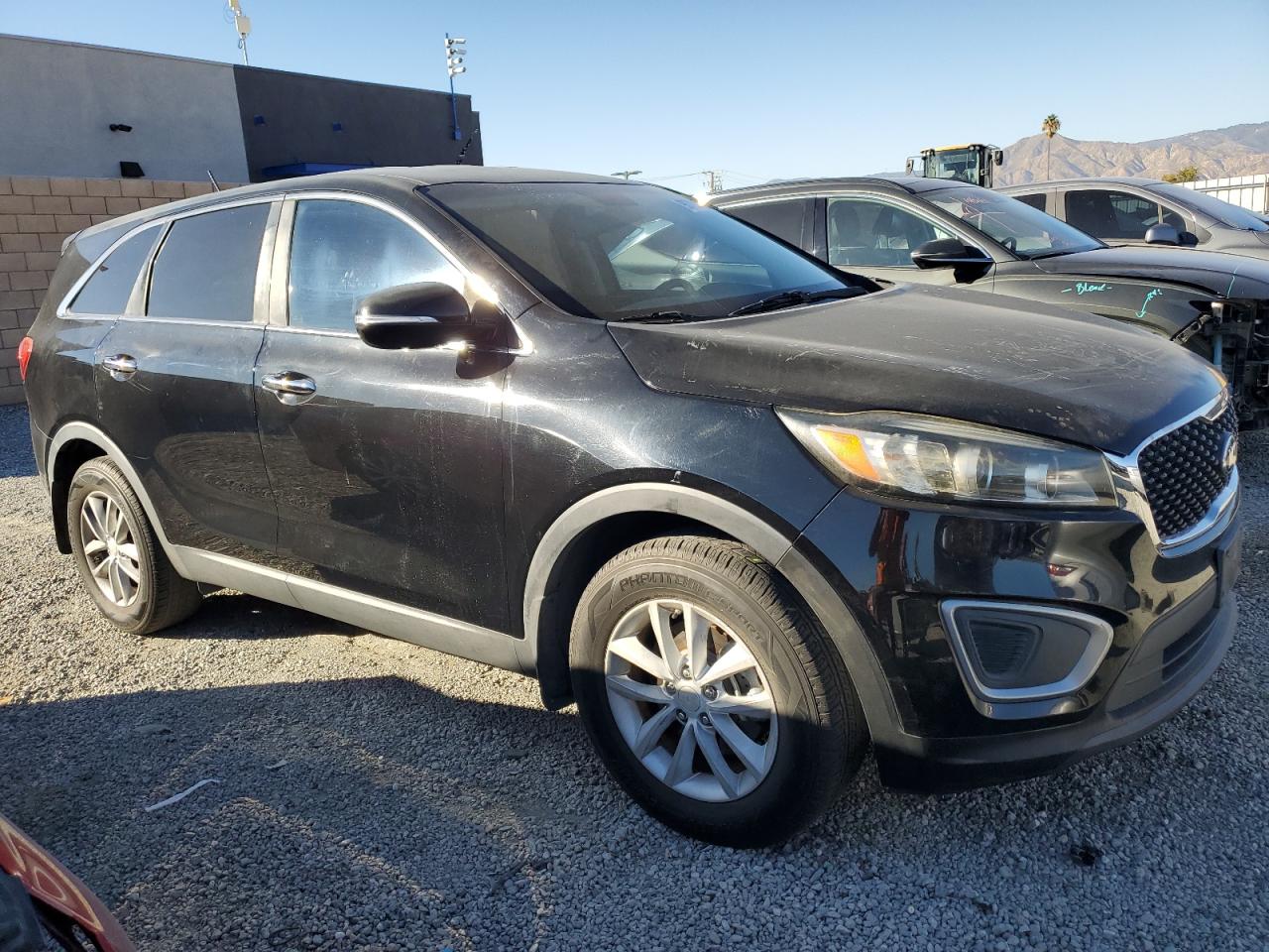 2016 KIA SORENTO L photo 4