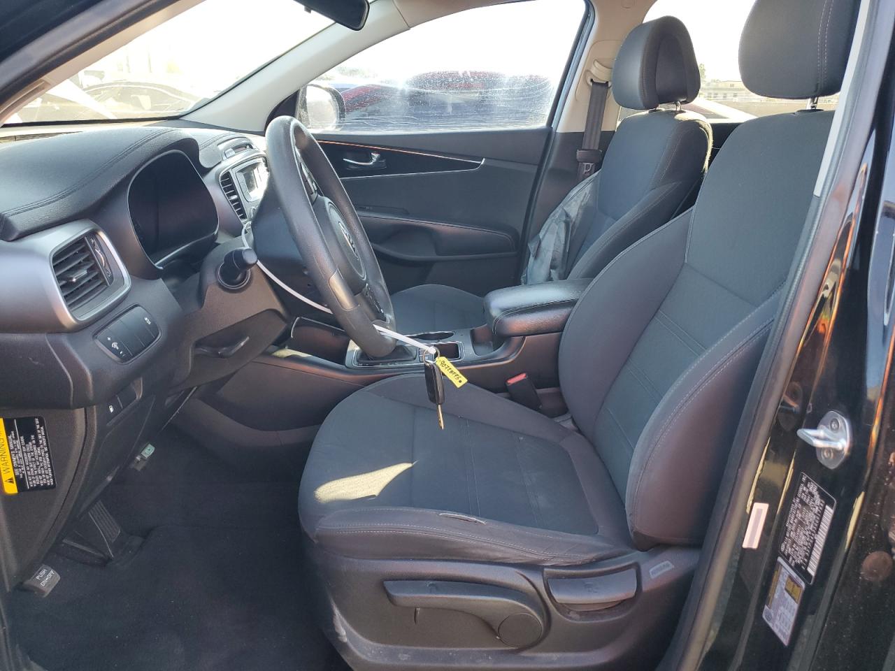2016 KIA SORENTO L photo 7