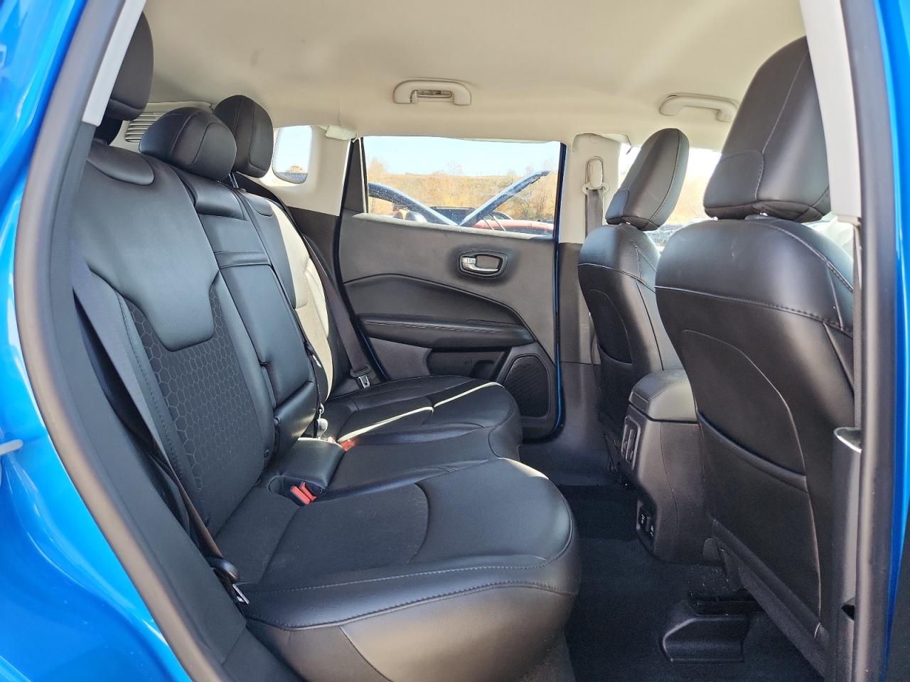 2019 JEEP COMPASS LATITUDE photo 11