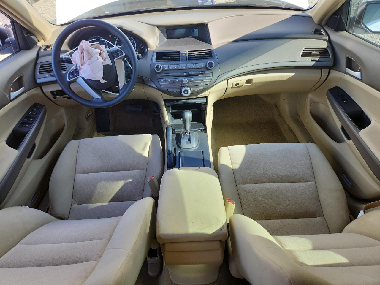 2009 HONDA ACCORD LXP photo 8