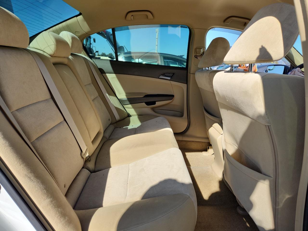 2009 HONDA ACCORD LXP photo 10