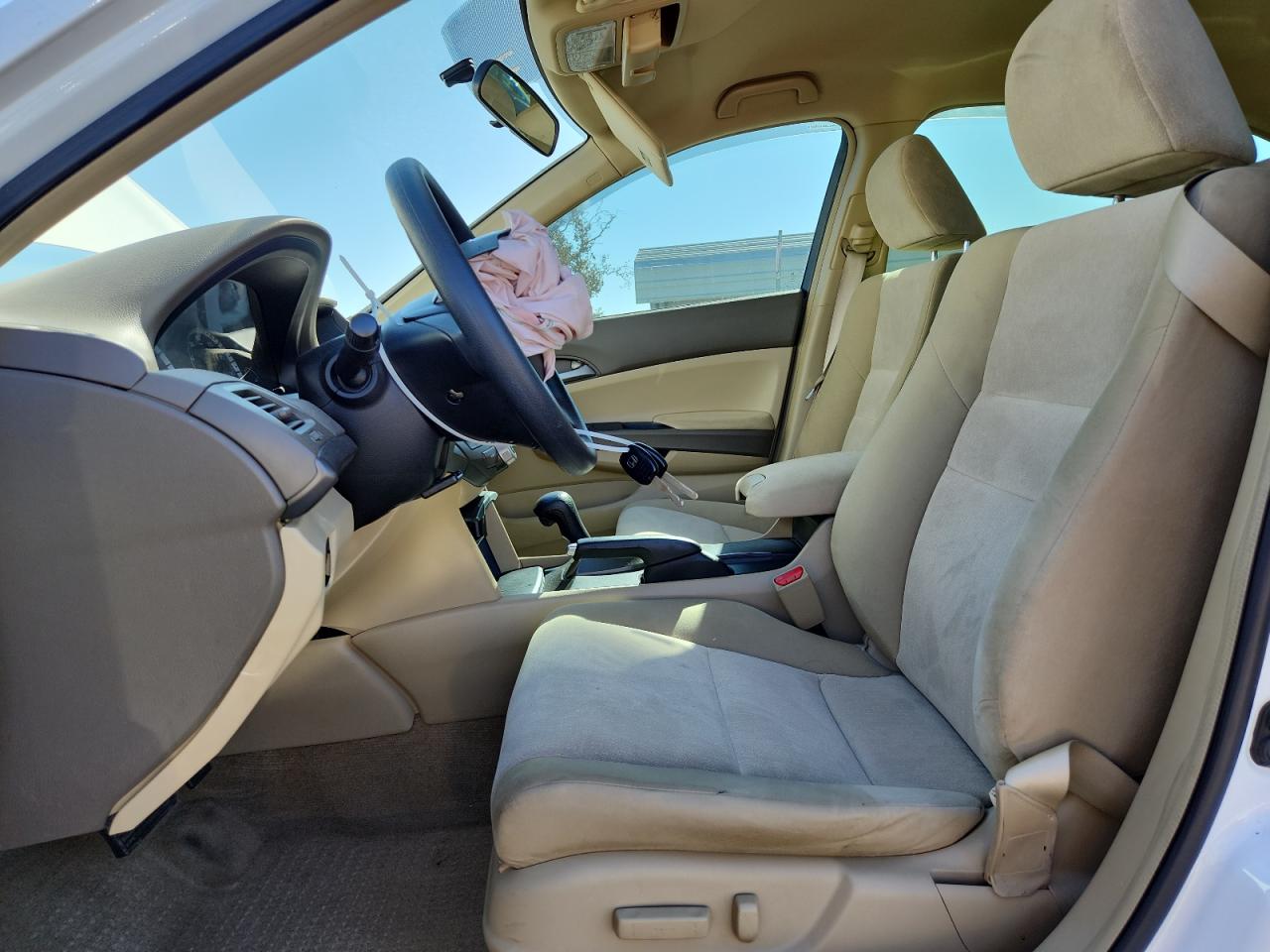 2009 HONDA ACCORD LXP photo 7
