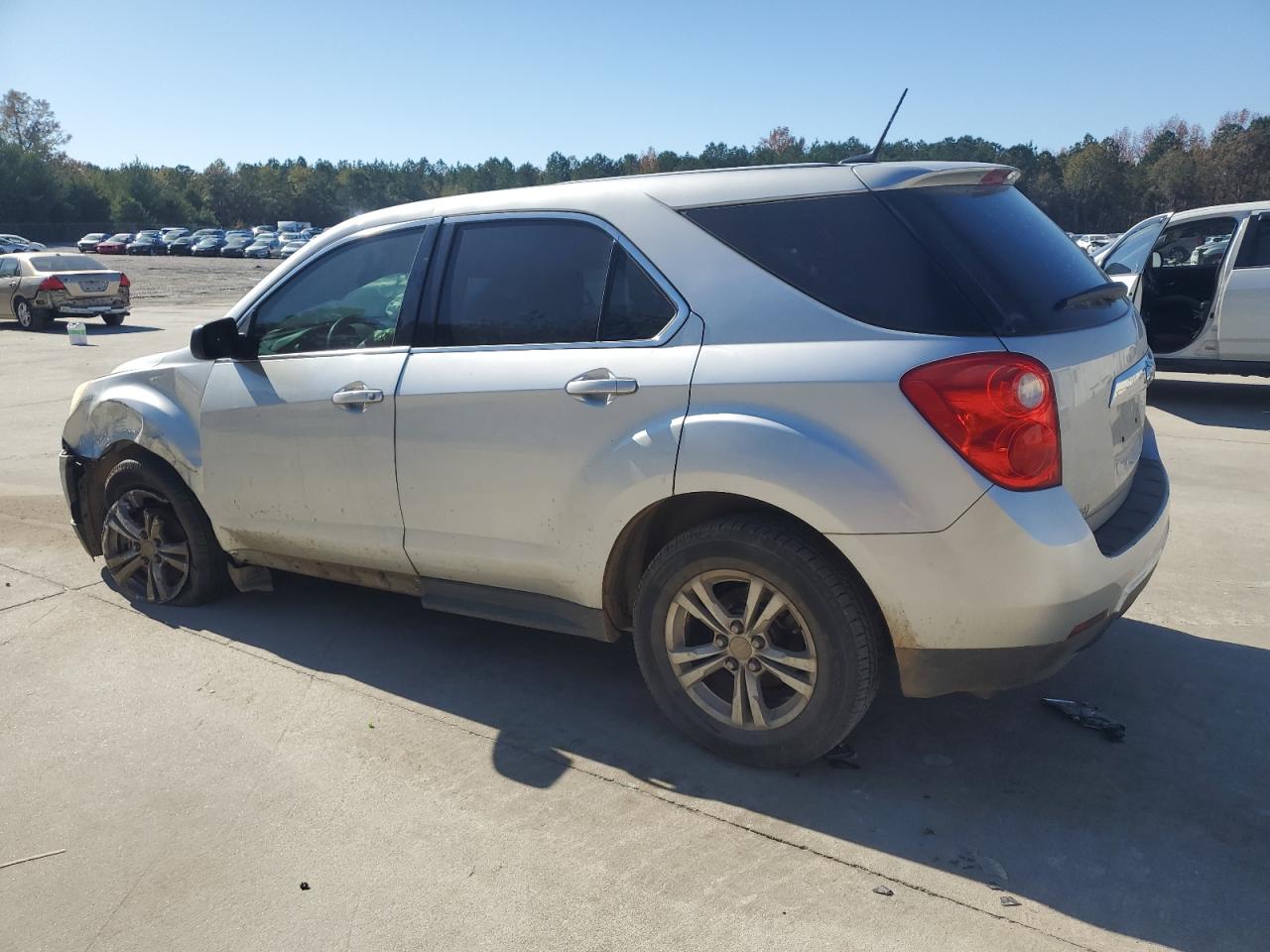 2014 CHEVROLET EQUINOX LS photo 3