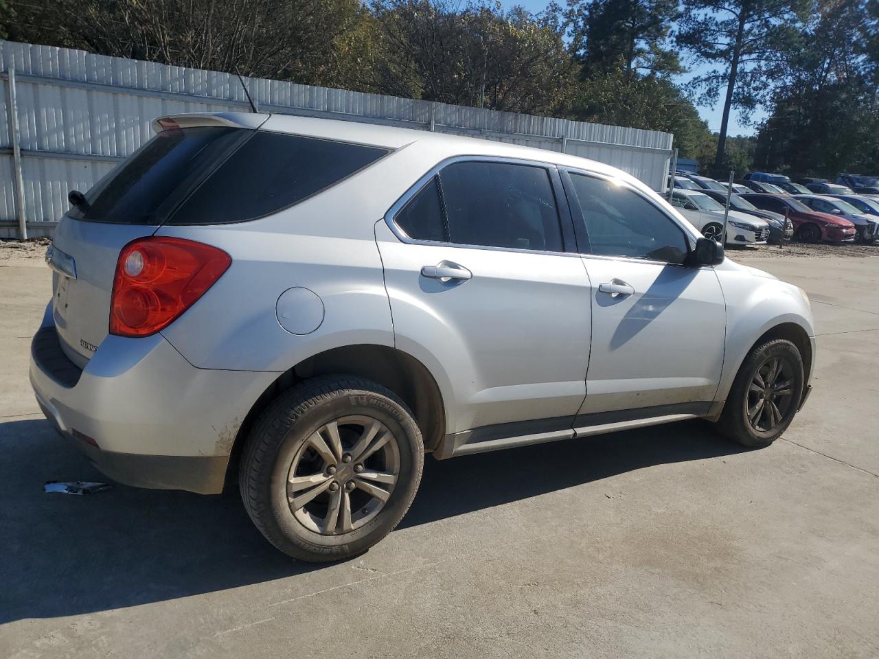 2014 CHEVROLET EQUINOX LS photo 5