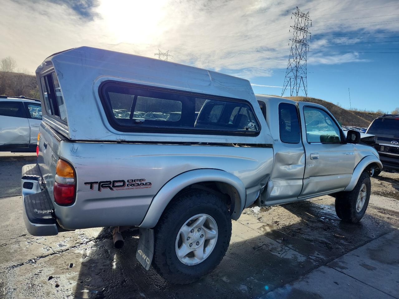 2001 TOYOTA TACOMA V6 photo 3