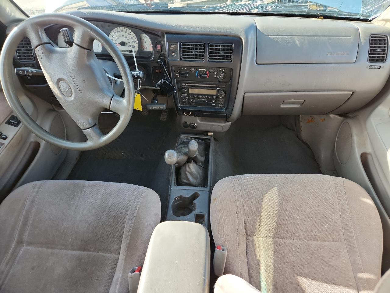 2001 TOYOTA TACOMA V6 photo 8