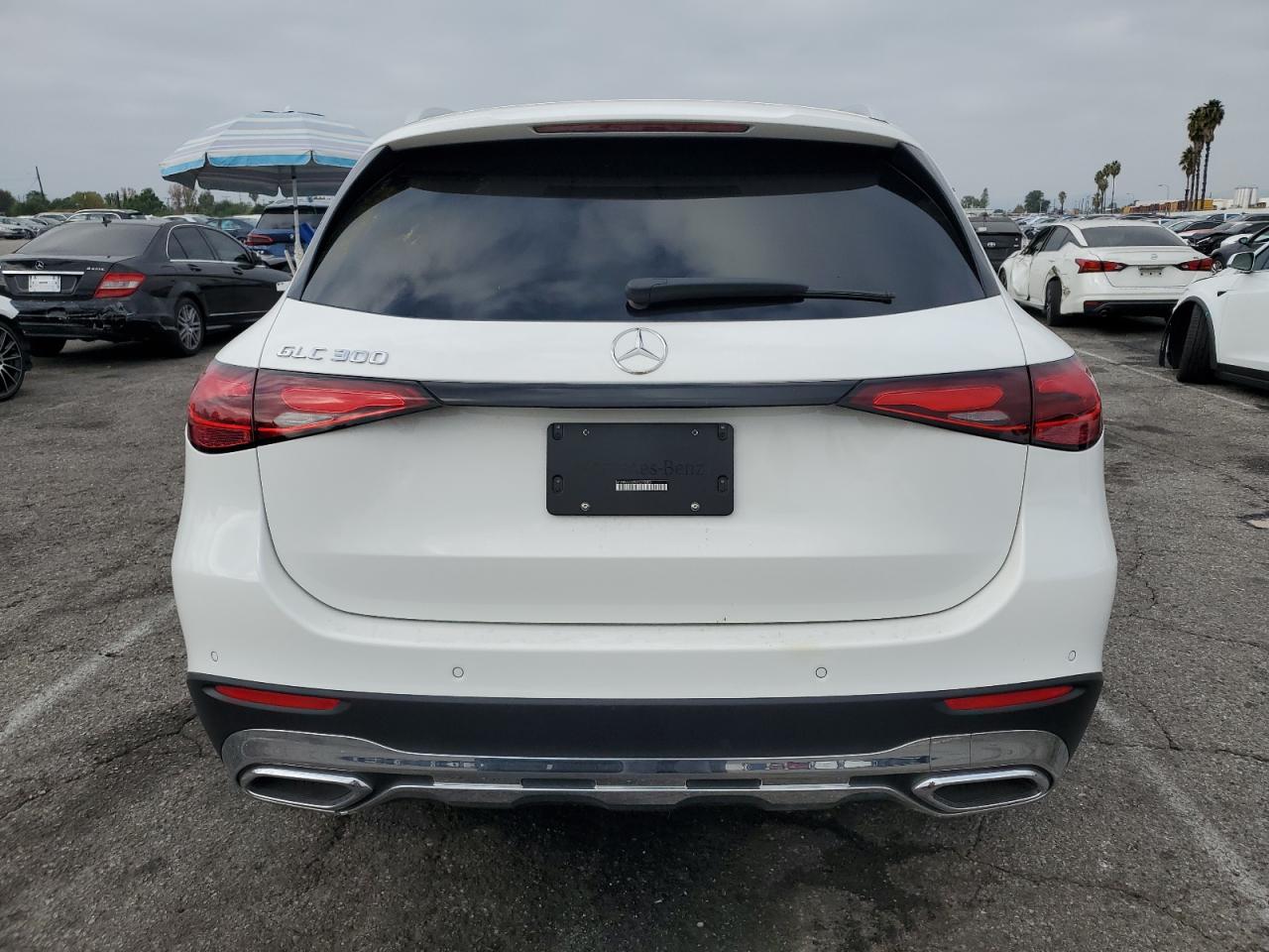 2025 MERCEDES-BENZ GLC 300 photo 6