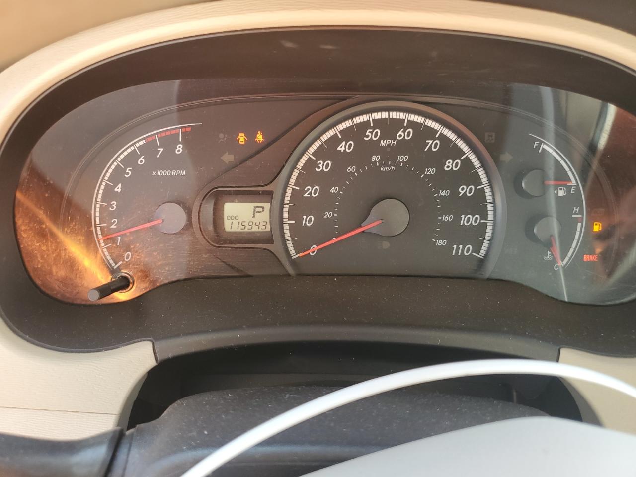 2014 TOYOTA SIENNA L 7-PASSENGER photo 9