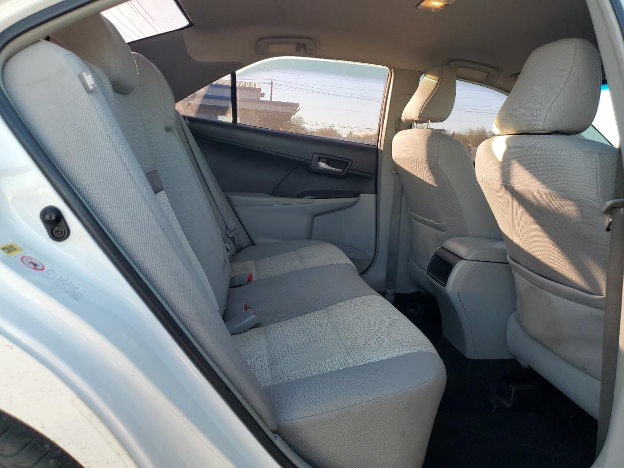2013 TOYOTA CAMRY LE photo 37