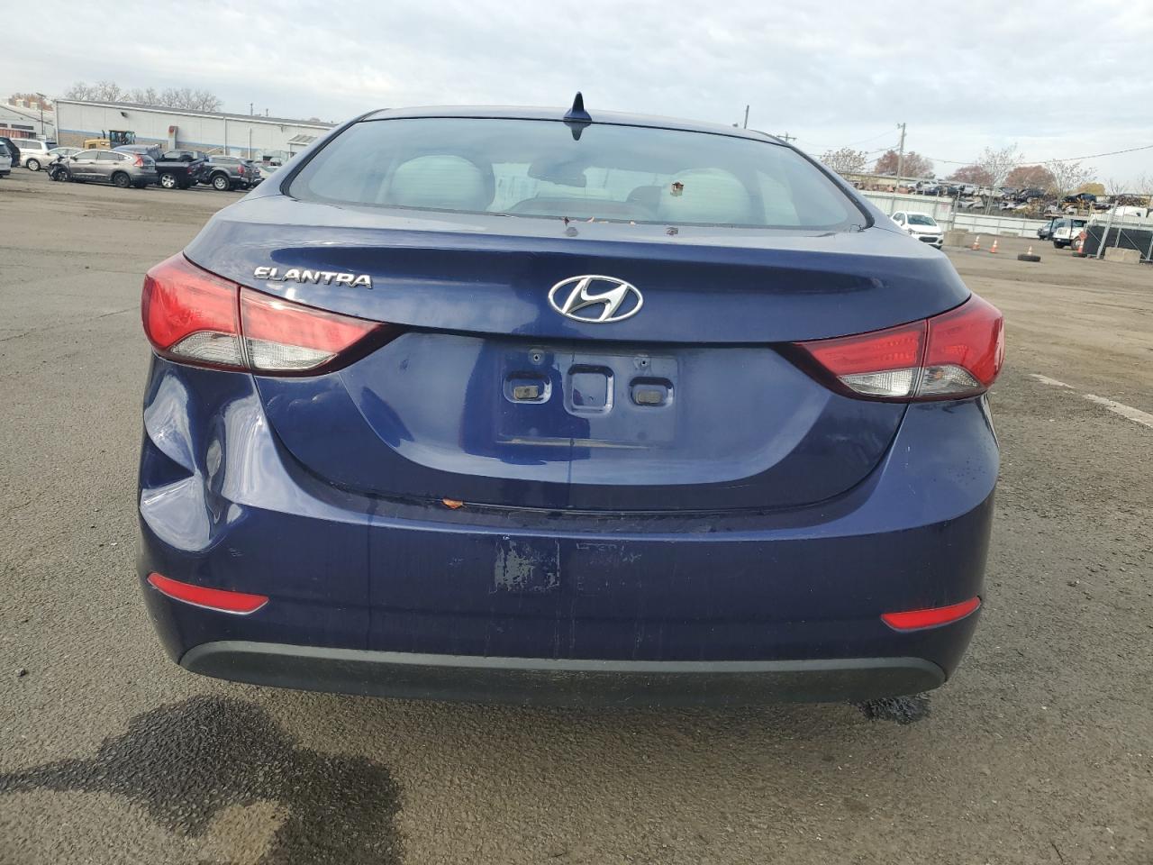 2014 HYUNDAI ELANTRA SE photo 16