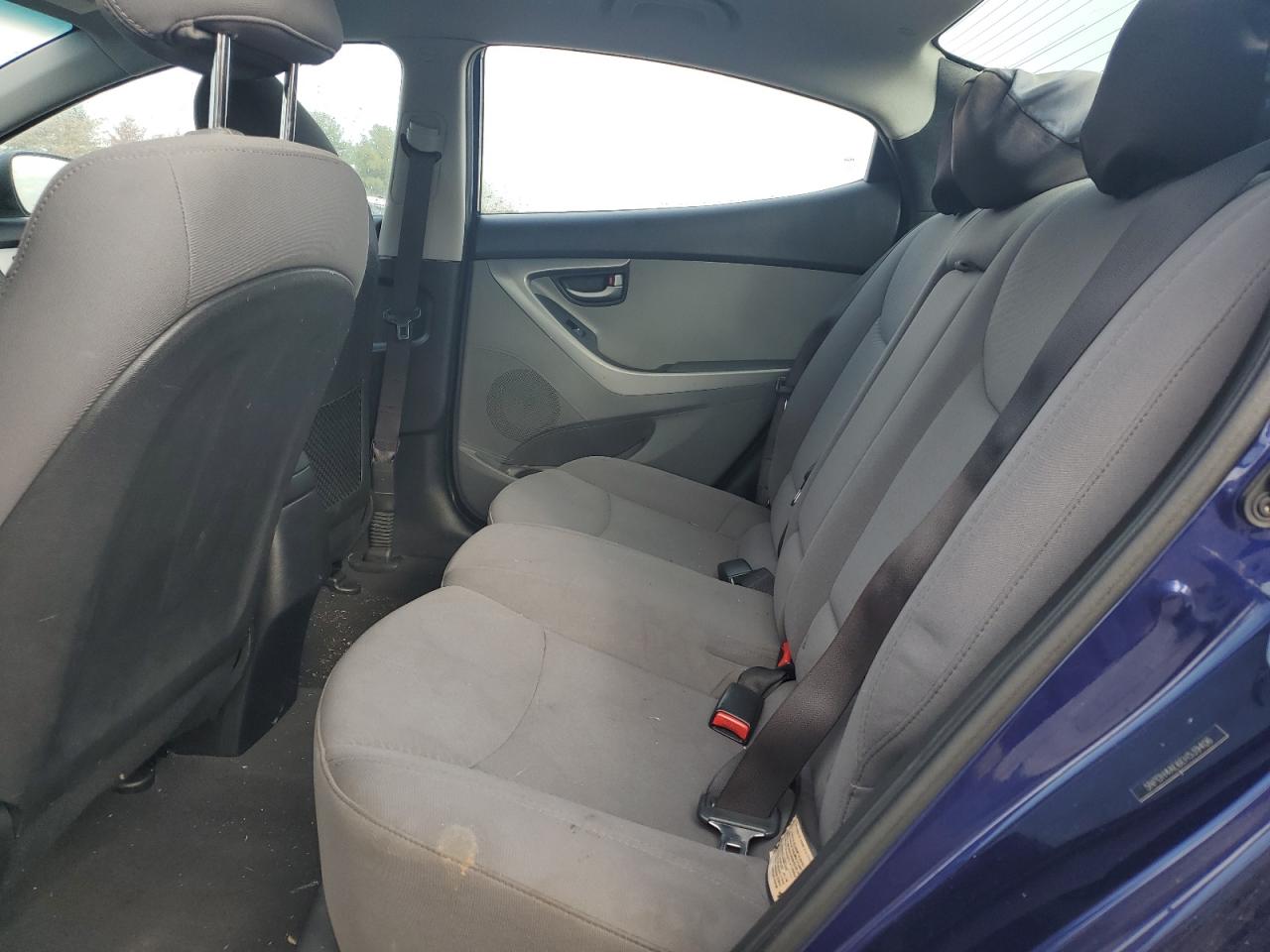 2014 HYUNDAI ELANTRA SE photo 28
