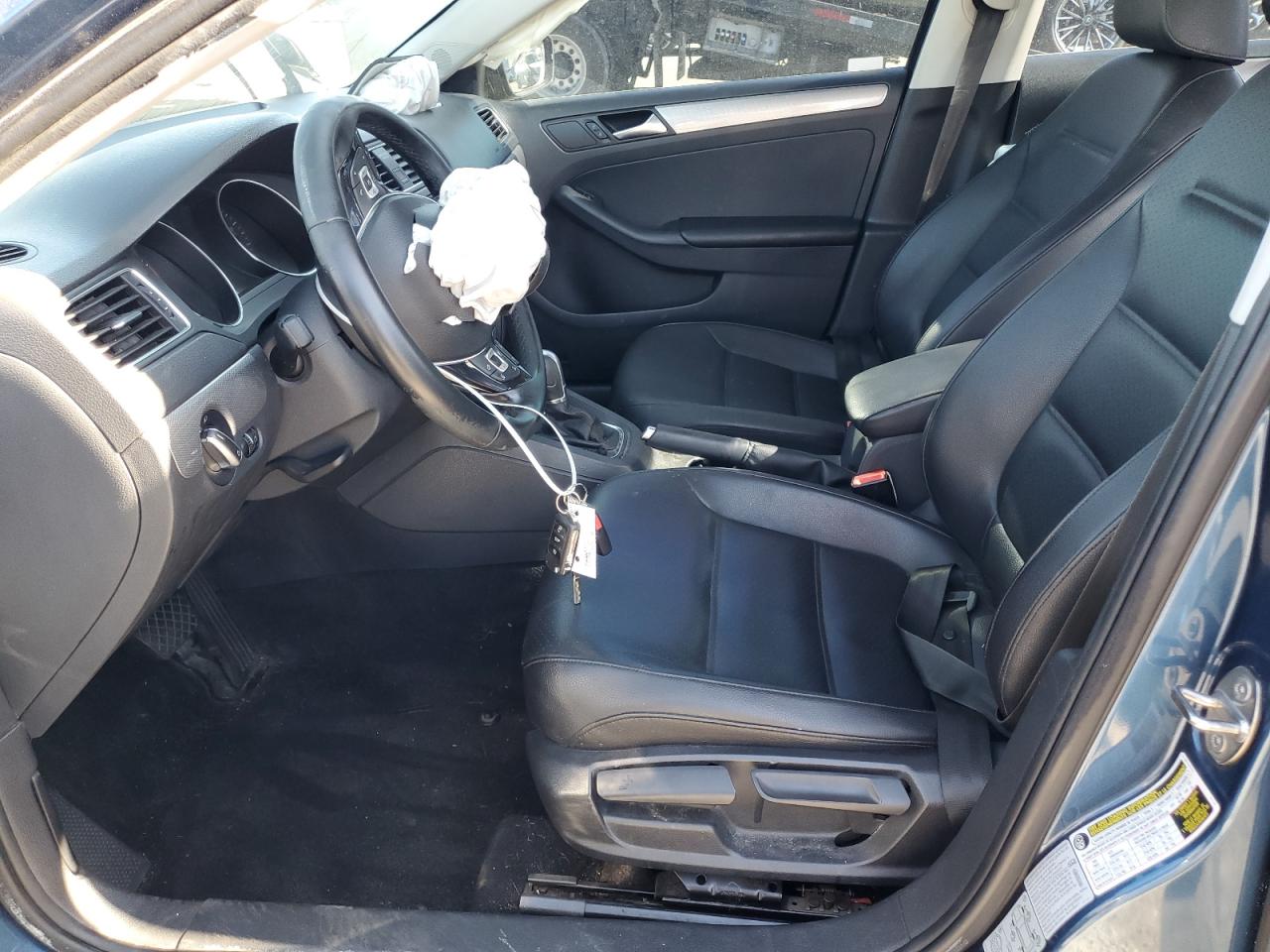 2015 VOLKSWAGEN JETTA SE photo 13