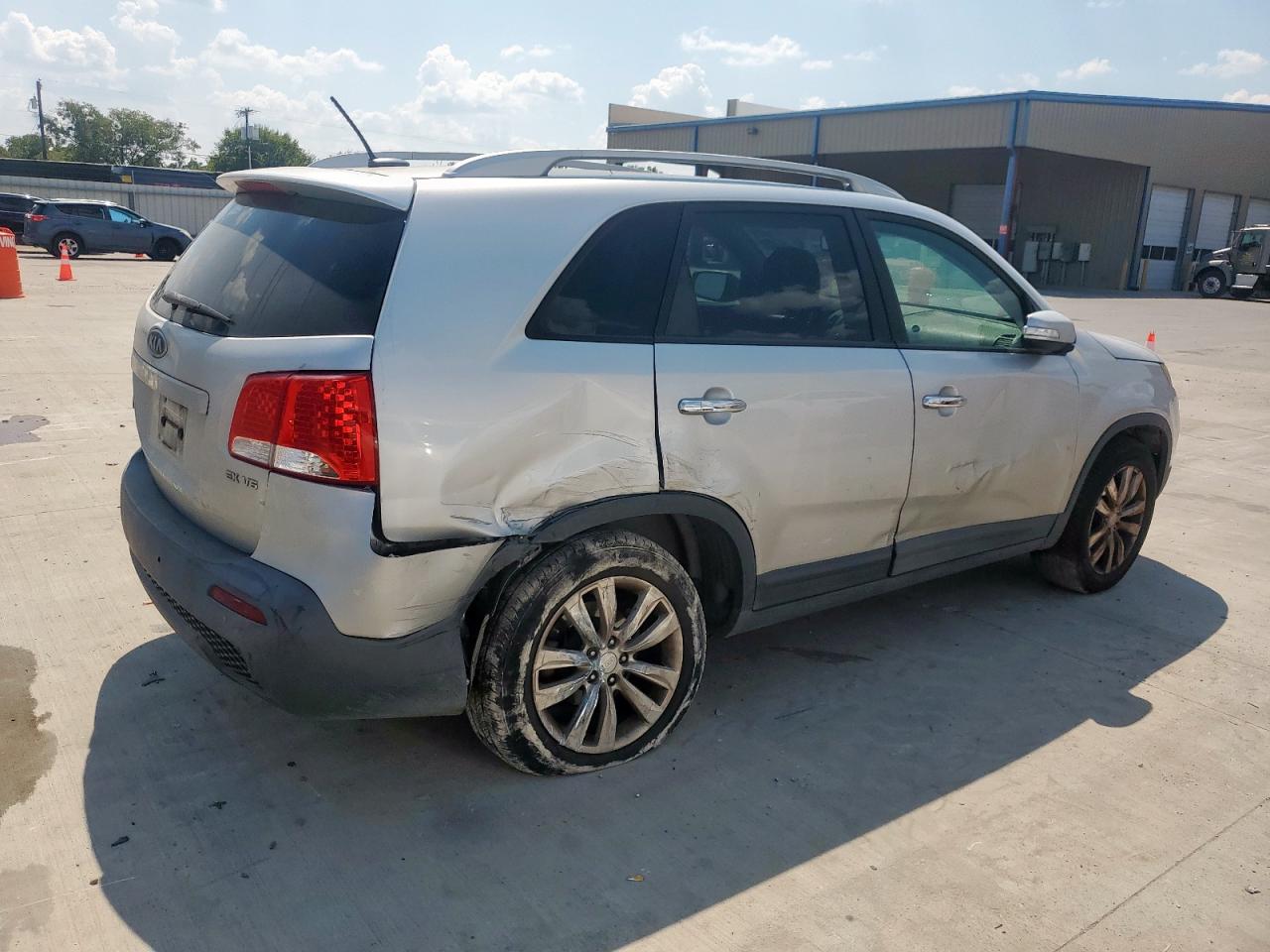 2011 KIA SORENTO EX photo 5