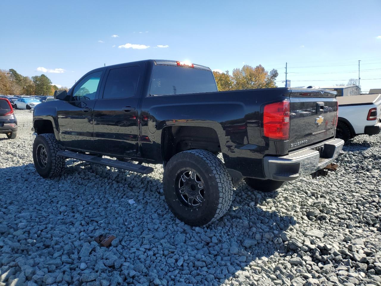 2014 CHEVROLET SILVERADO C1500 LT photo 2