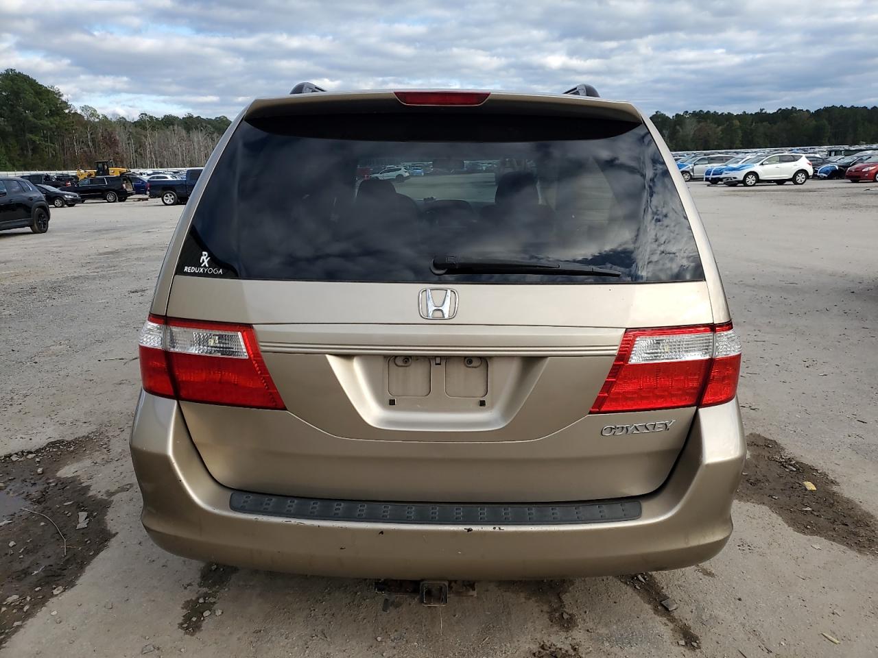 2005 HONDA ODYSSEY EX photo 6
