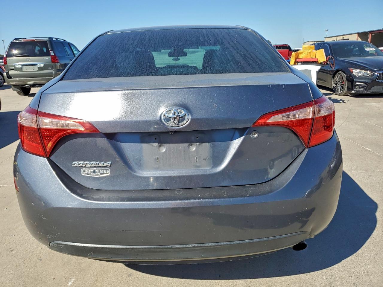 2017 TOYOTA COROLLA L photo 11