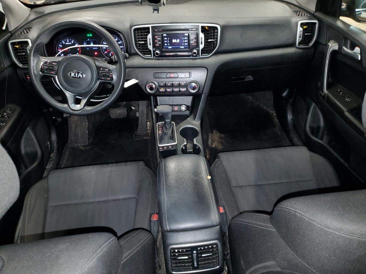2017 KIA SPORTAGE LX photo 22