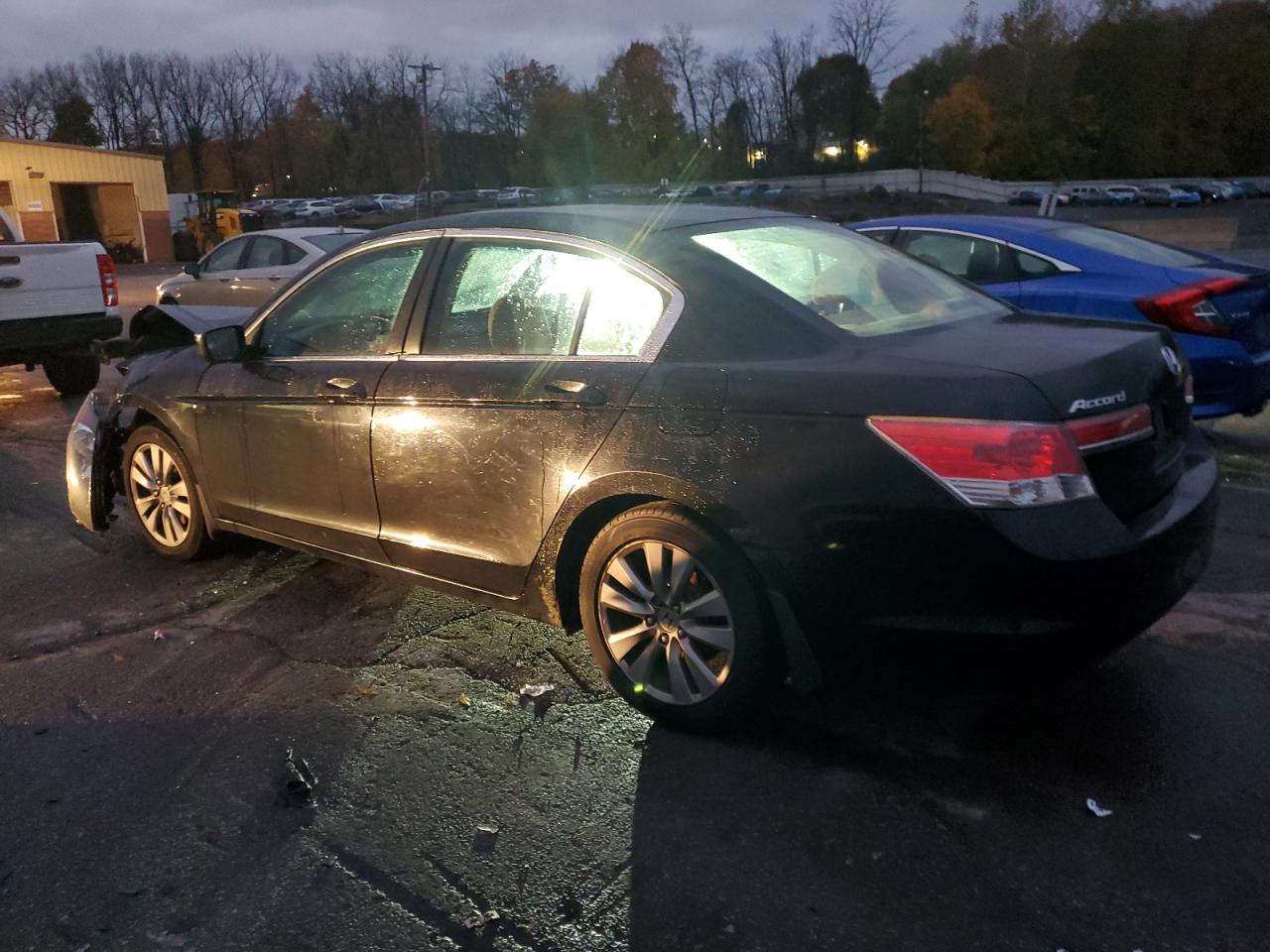 2012 HONDA ACCORD EX photo 4