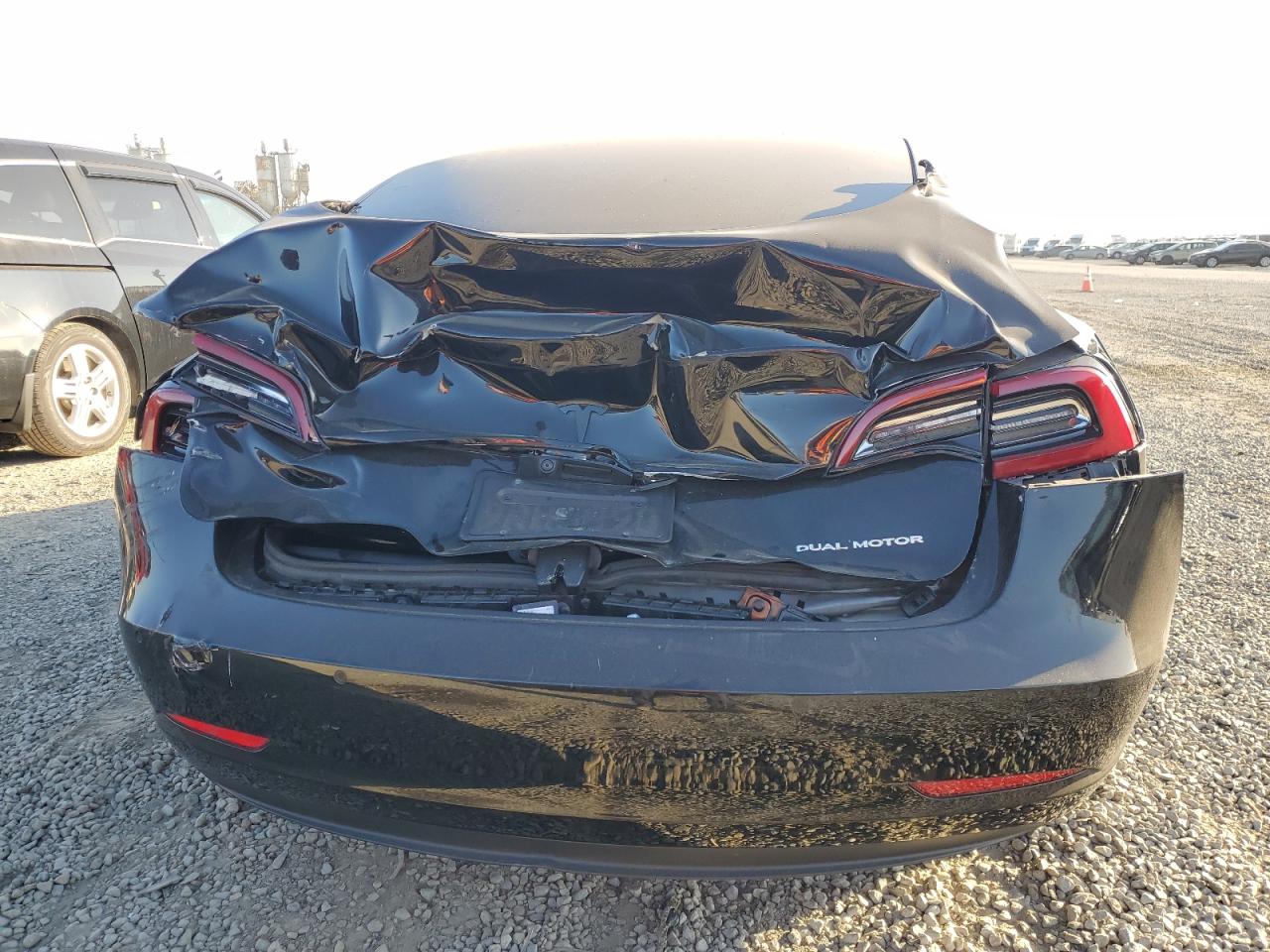 2022 TESLA MODEL 3 photo 16