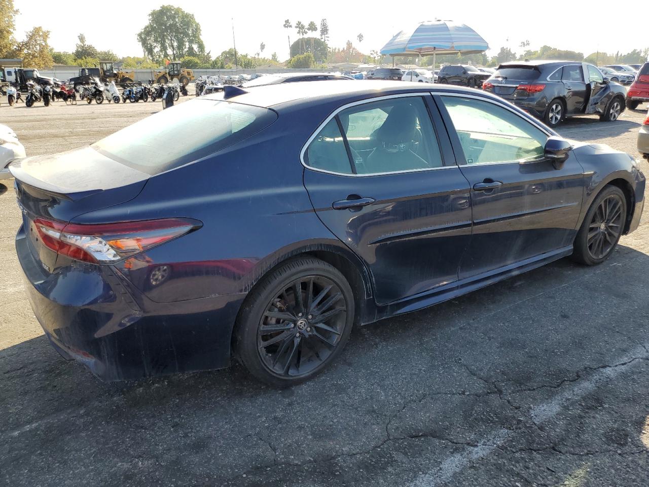 2021 TOYOTA CAMRY XSE photo 3