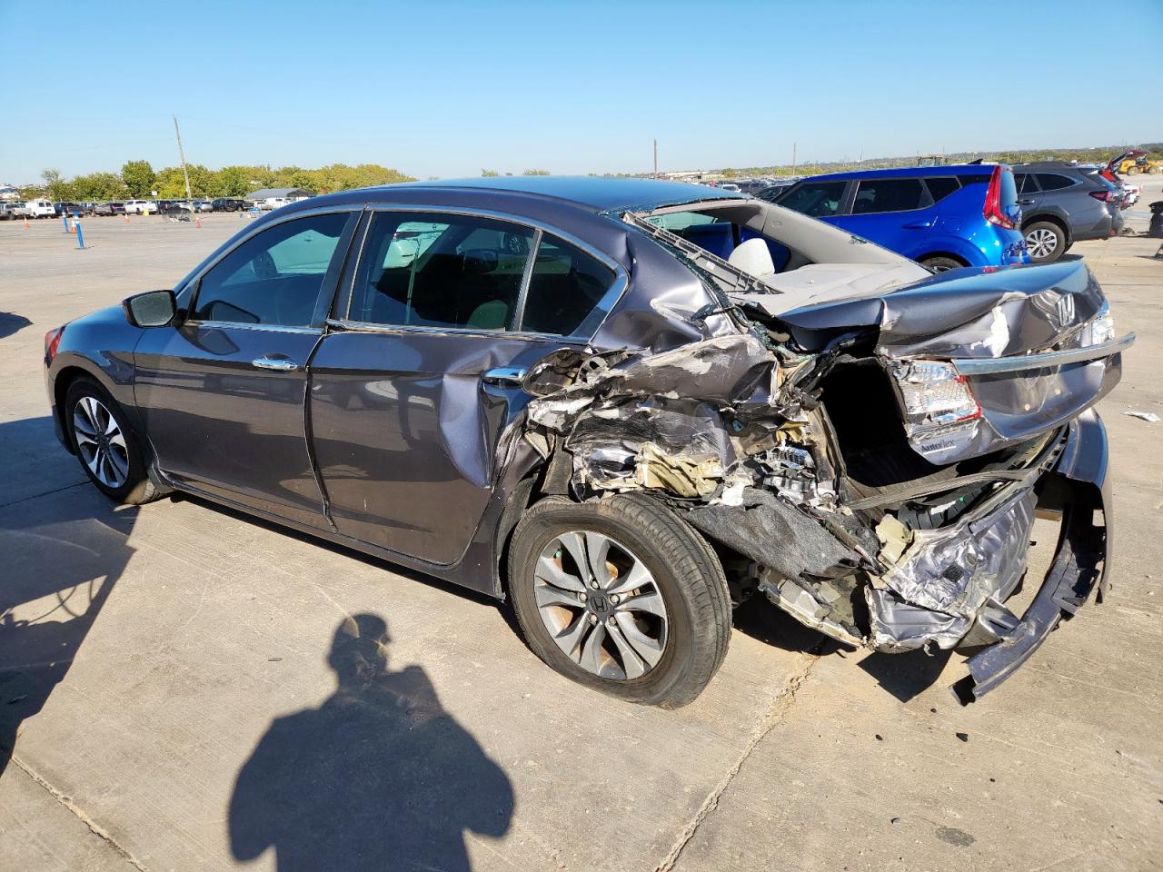 2013 HONDA ACCORD LX photo 3