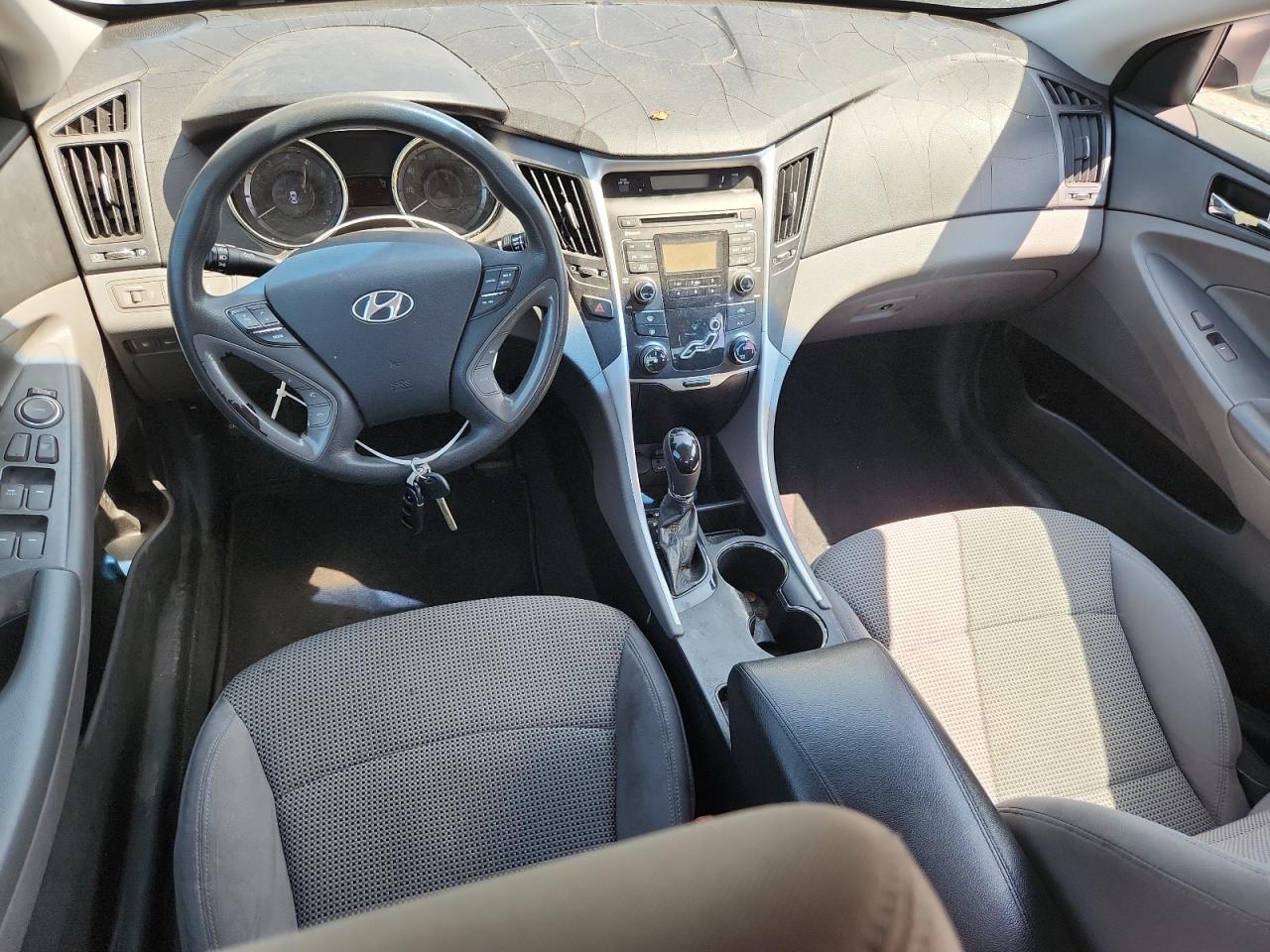 2011 HYUNDAI SONATA GLS photo 8