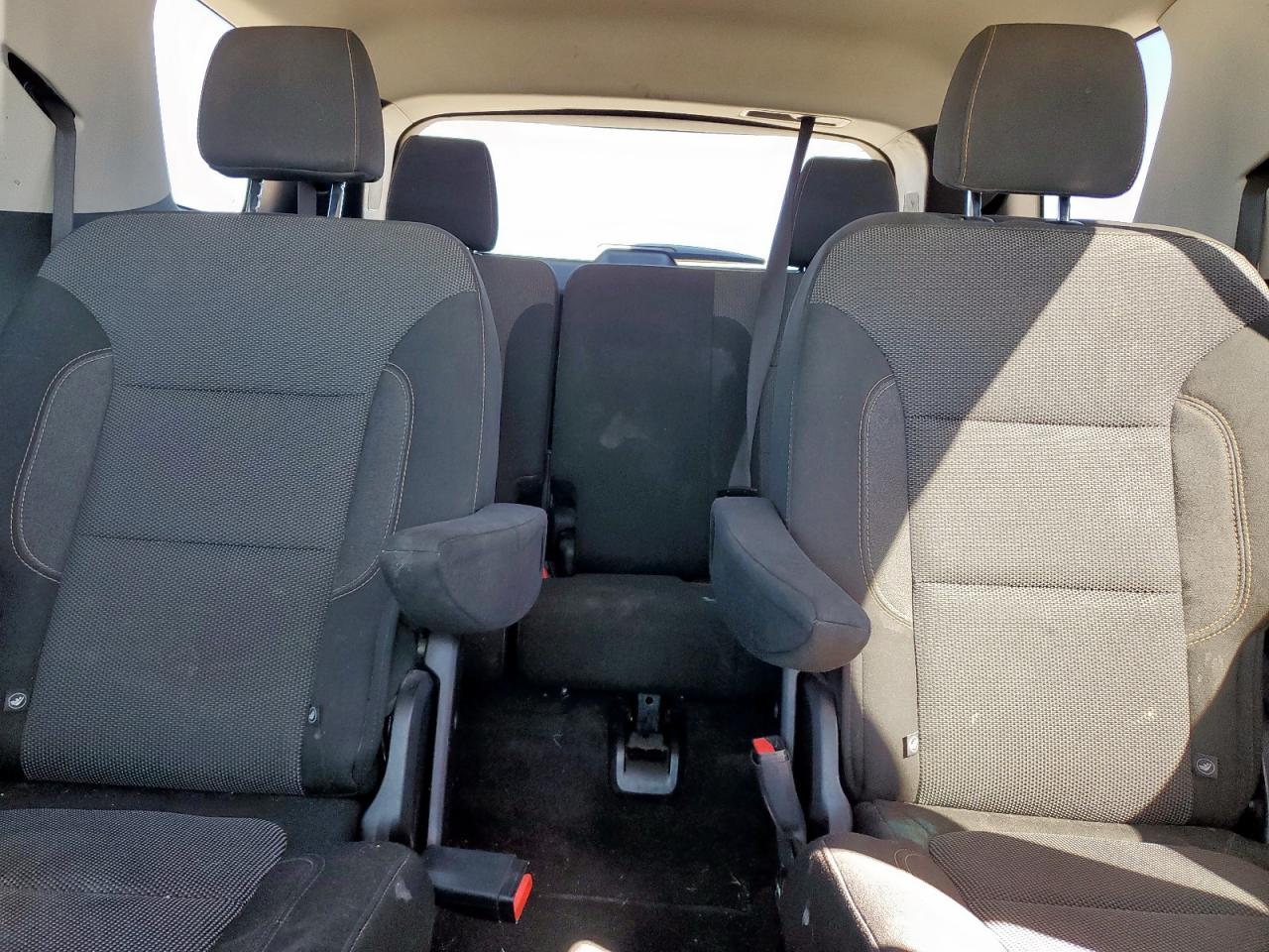 2019 CHEVROLET TRAVERSE LT photo 10